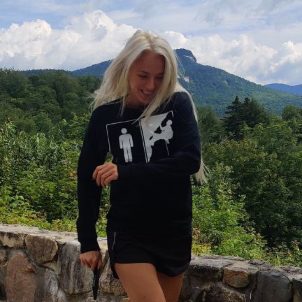 Meet your Posher, Jenny